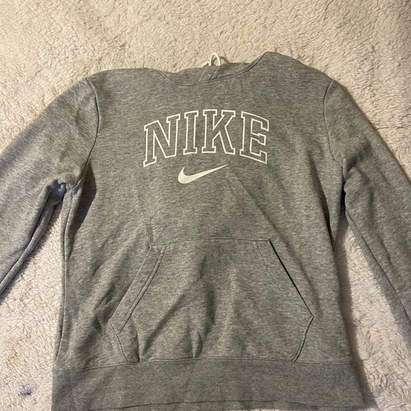 Nike Tops - SOLD